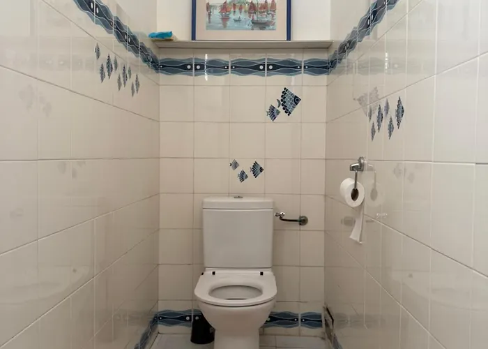 Proche De La Plage, Vue Avec Parking * Л'Иль-Рус