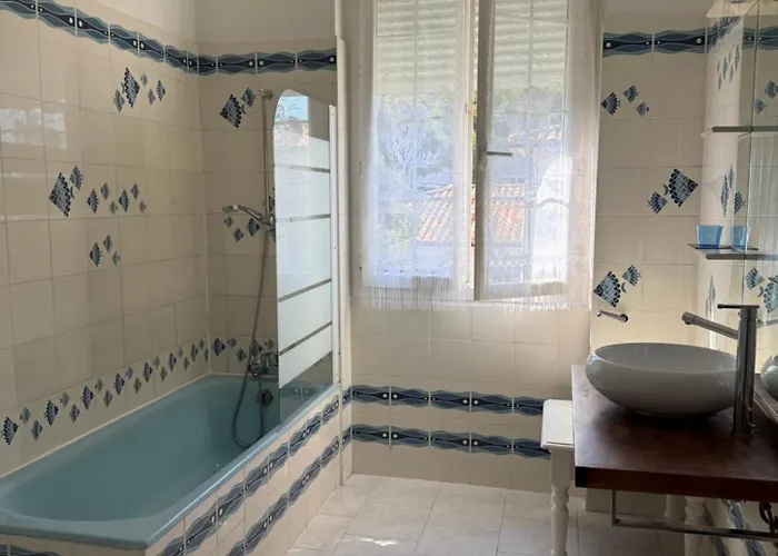 Proche De La Plage, Vue Avec Parking Apartmán *